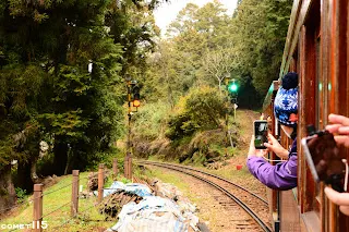 列車從第四分道出發