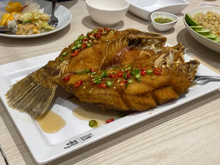 這令我驚豔的炸魚,這次停留吃了好幾次