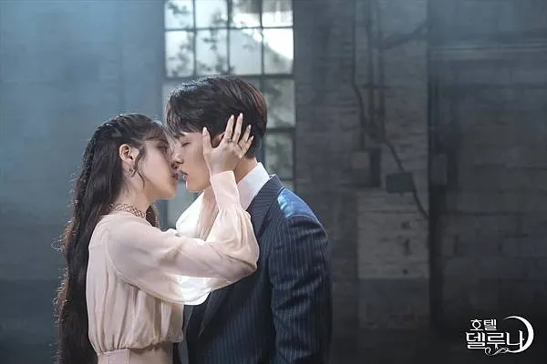 德魯那酒店劇照 (資料來源:tvN官網)