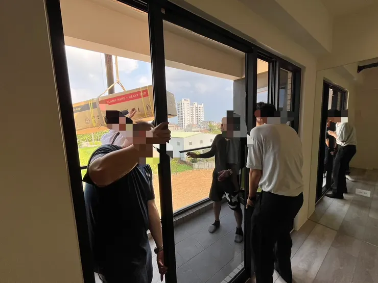 這種單點吊法很驚悚。