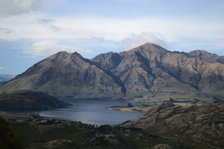 Lake Wanaka viewpoint