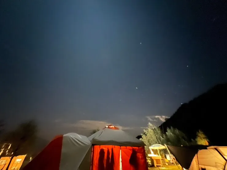 天晴野舍的夜晚