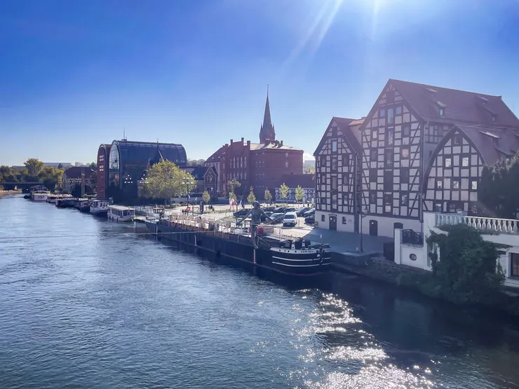 shot by Emma@Bydgoszcz,Poland. 10 / 2025.