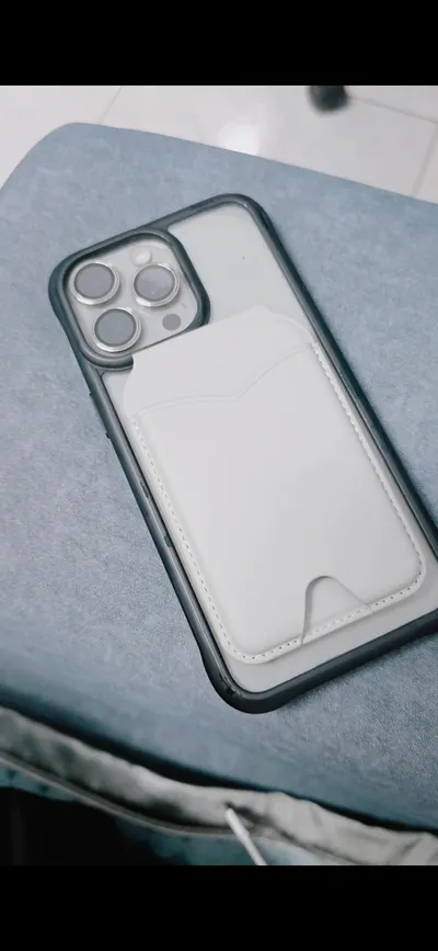 ✨ 我的愛用小物分享｜MagSafe 鏡面磁吸卡包