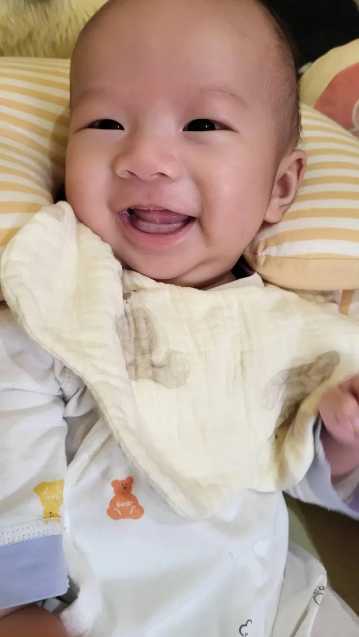 三個月大的小天使