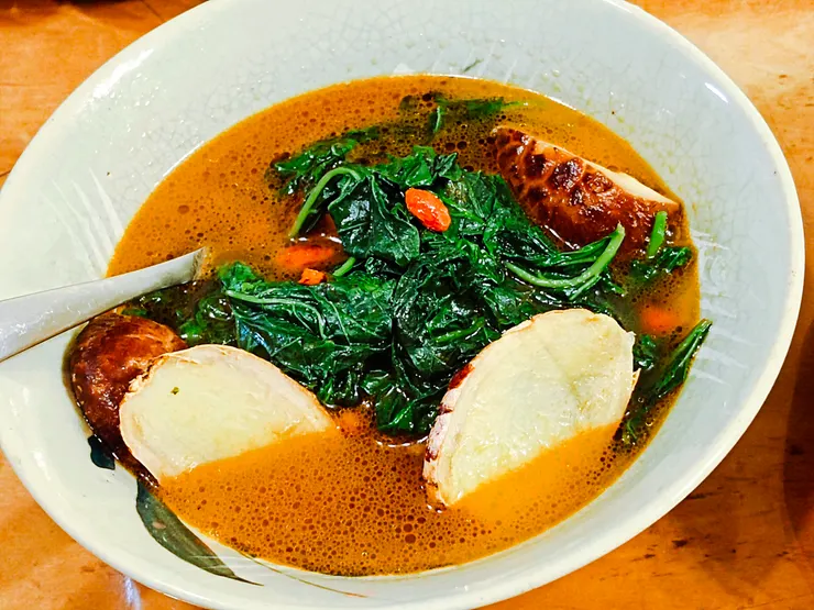 【麻油香菇龍葵菜】 梵靈乾坤工作室提供