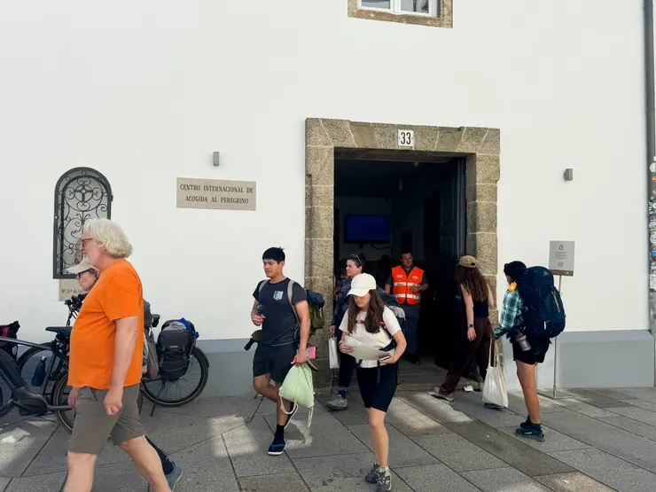 PM 5:26 Pilgrim’s Reception Office正門，要注意營業時間哦～～