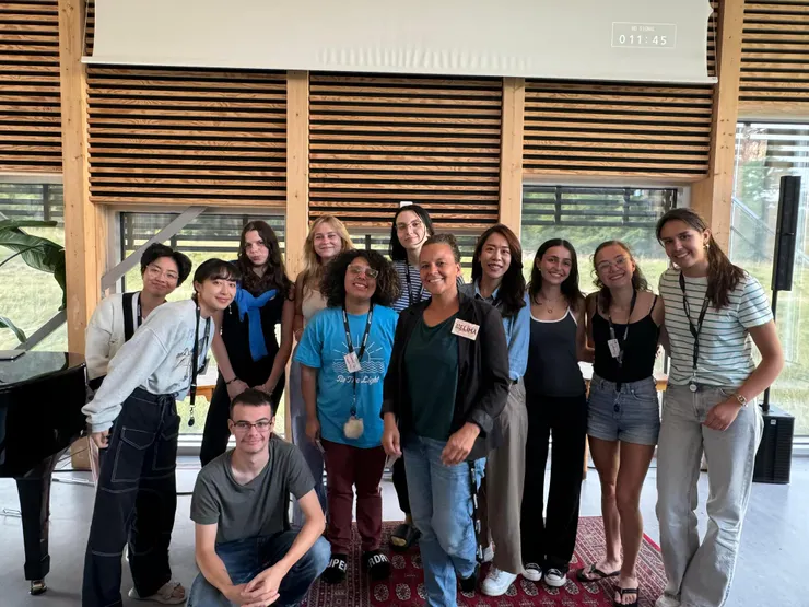 我的 Family Group 成員來自比利時、日本、百慕達/義大利混血、烏克蘭、美國、加拿大、越南、墨西哥