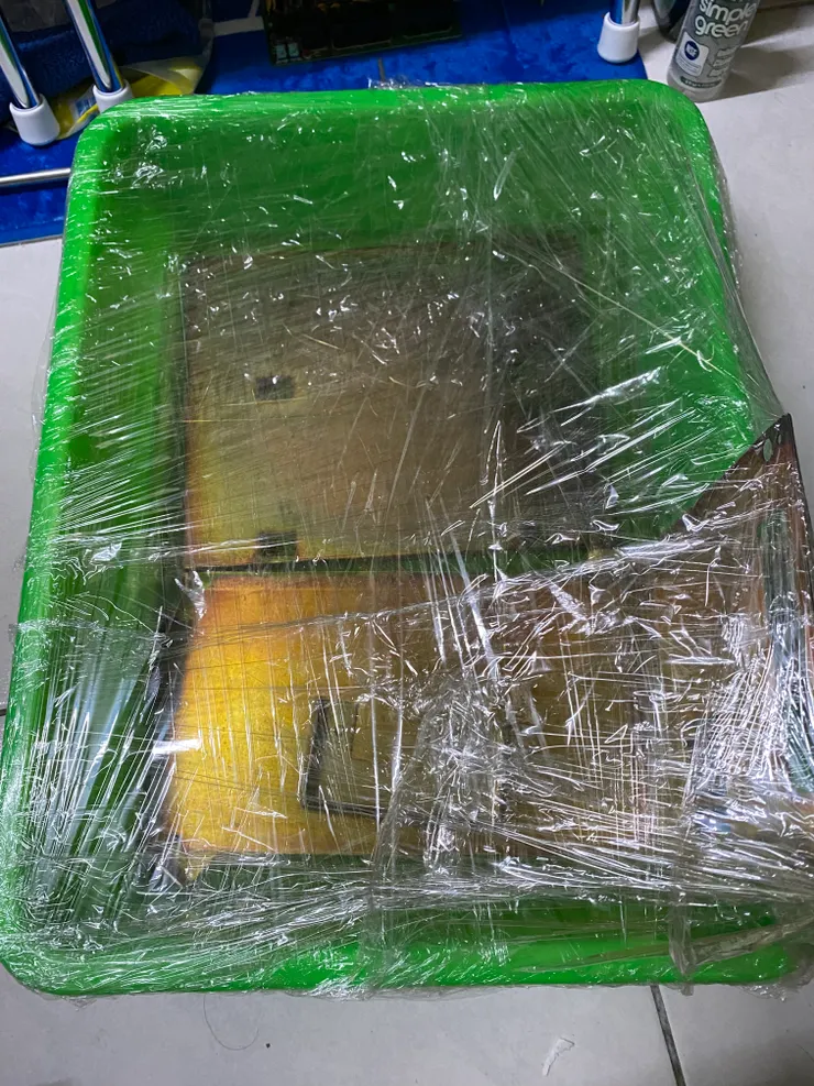 大面積的鏽蝕泡個除鏽劑試試看效果