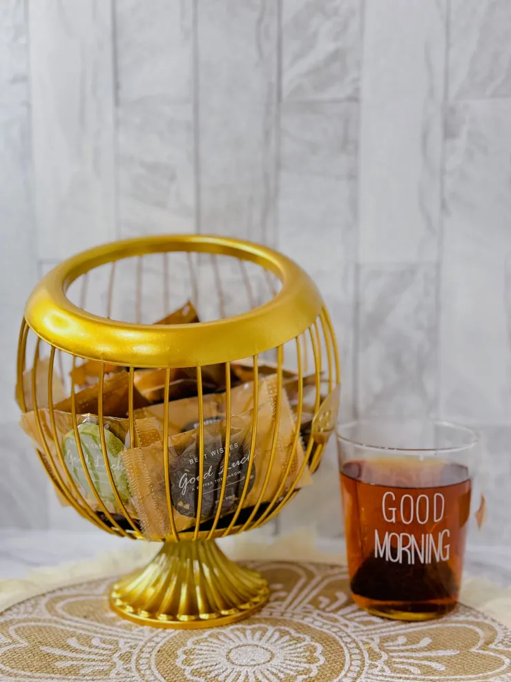 用金屬收納籃裝，更有生活儀式感