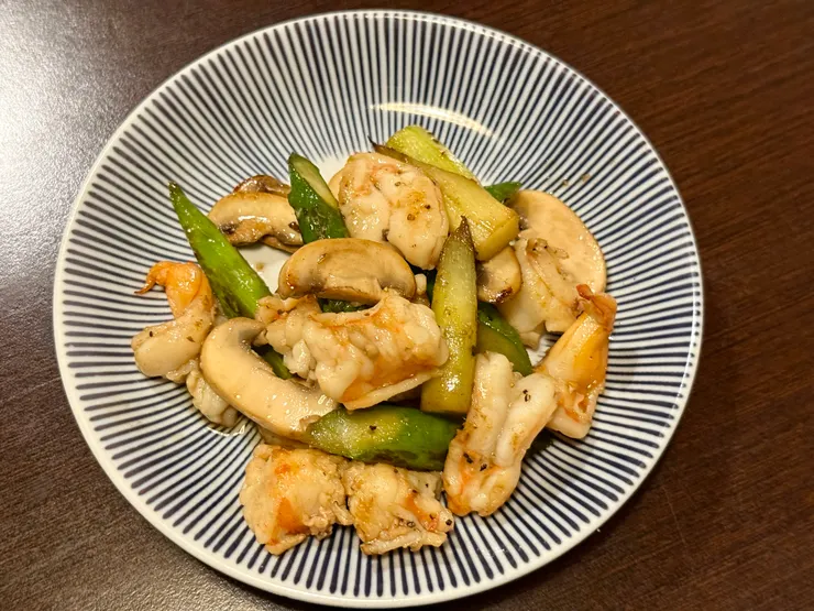 蘆筍蘑菇蝦蝦炒 380元