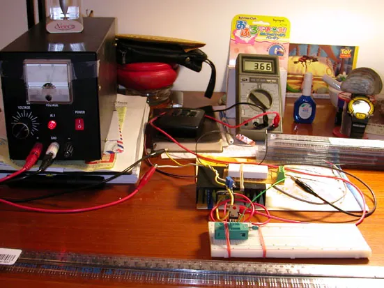 配對時的工作桌面，正在進行的是 IRF9610 配對