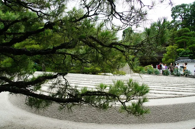 是鄉愁嗎？是鄉愁吧：「銀閣寺」的枯山水：