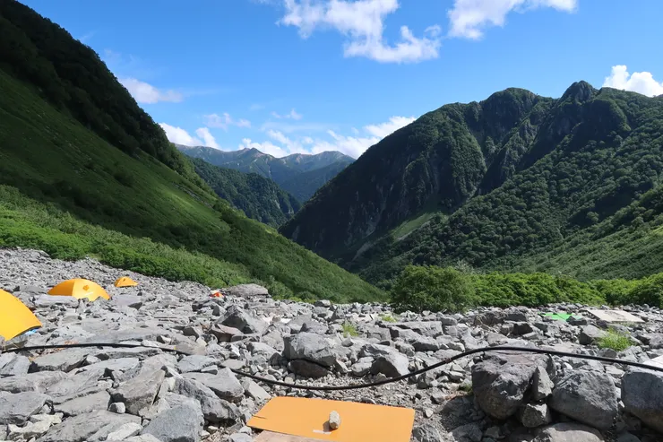 已有木板在上面的，應該也是「保留席」