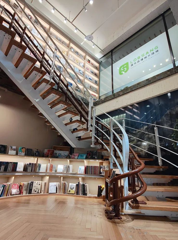 羅布森樓梯升降椅