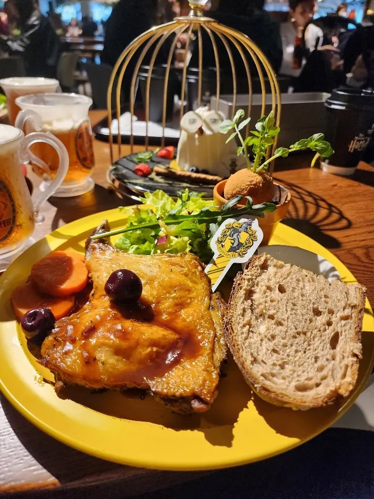 赫夫帕夫餐點，味道還行