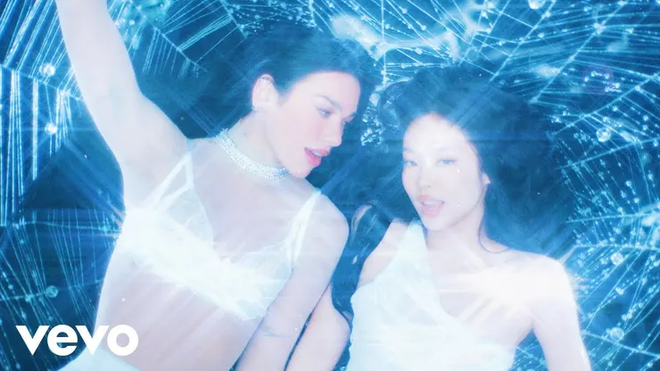 圖片來源:JENNIE & Dua Lipa 'Handlebars' on YouTube