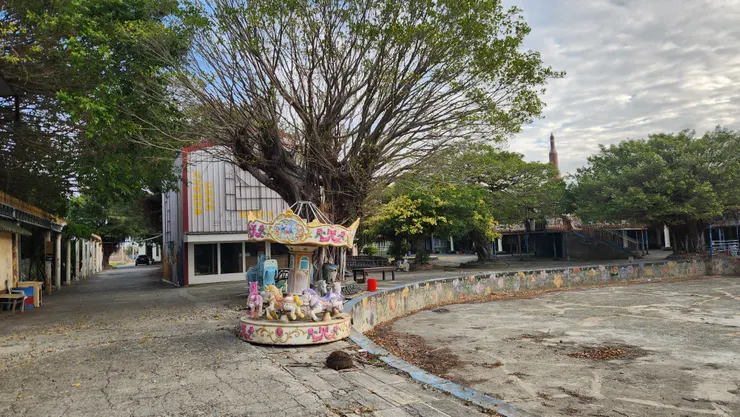 這裡晚上來應該很…