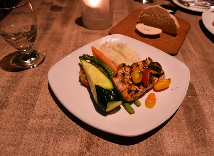 山明點北冰洋特有的野生紅點鮭魚  arctic char 