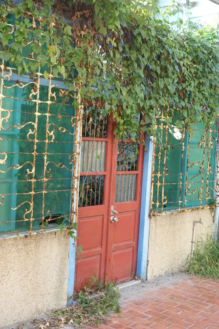 還是入口在這裡？