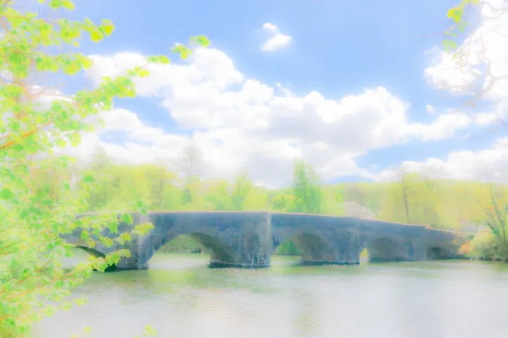 橫越萊文河的一座石橋