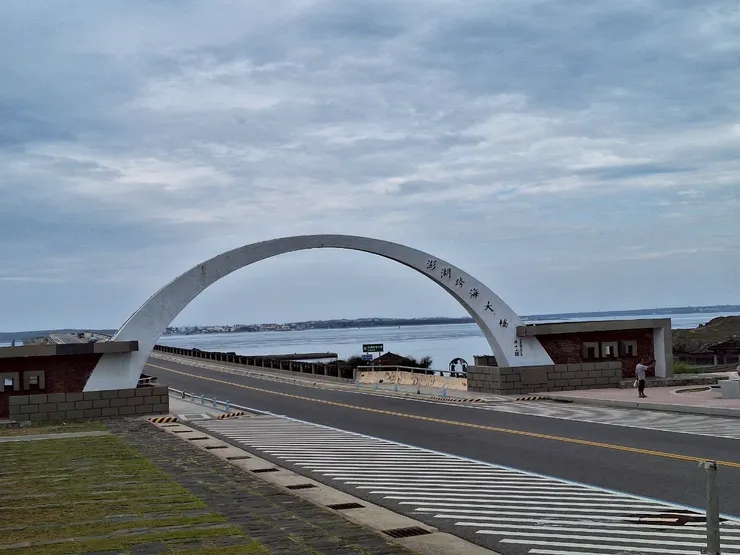 △從這處拍攝跨海大橋更能顯現該橋的美