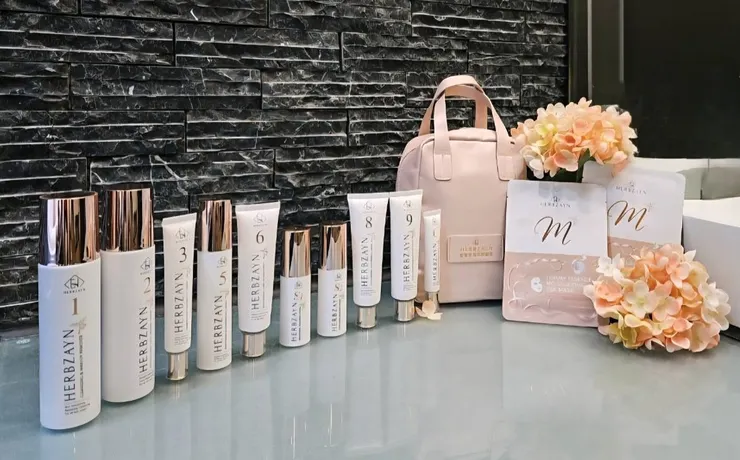 直銷新聞網--（宏寶家賀美容國際用4年磨出一套安全穩定的美容保養品。）