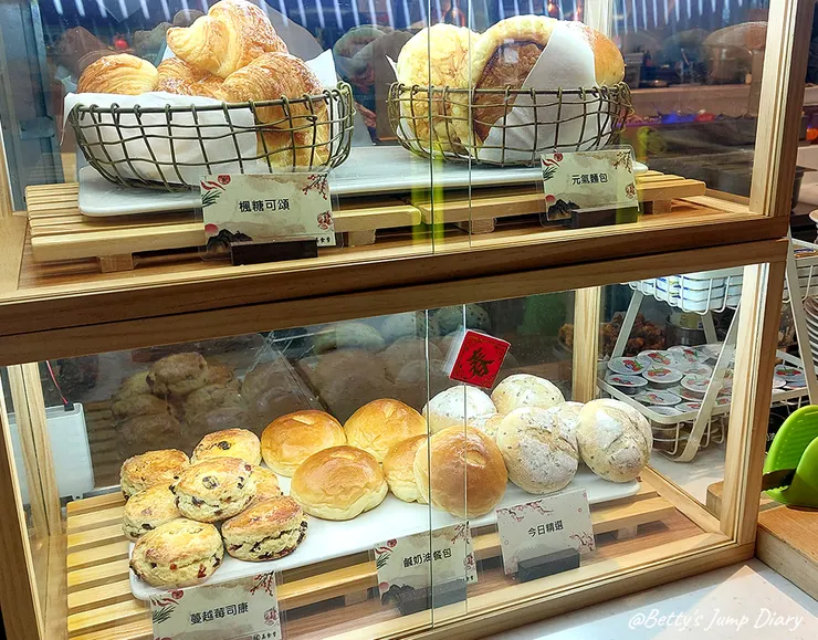 ▲芙洛麗大飯店-「食譜自助百匯餐廳」RECIPE HOUSE /圖片來源：Betty's Jump Diary