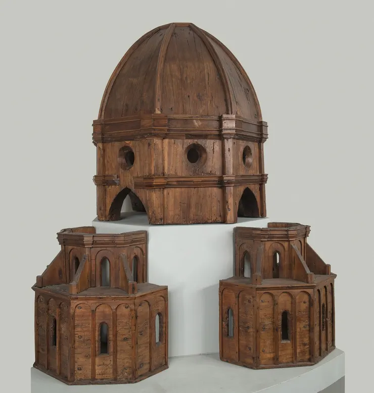 布魯內競圖時的木製模型,現存於佛羅倫斯大教堂博物館