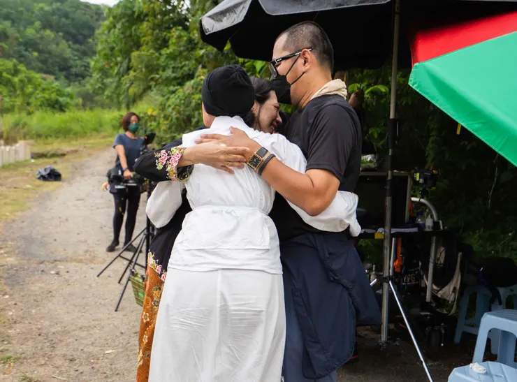 《五月雪》殺青日／張吉安提供