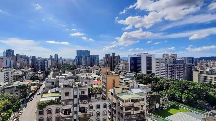 房市前景充滿挑戰。（圖／報系資料照）