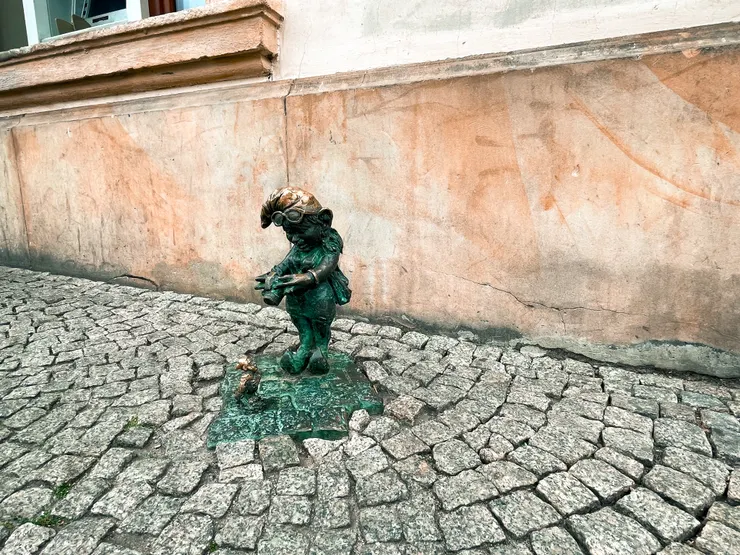 shot by Emma @Wroclaw, Poland. 06/ 2024.