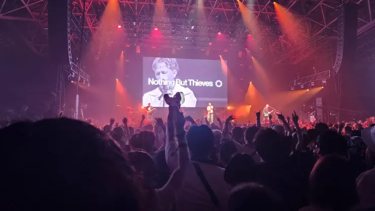 Nothing but thieves 推薦曲目 "Impossible"