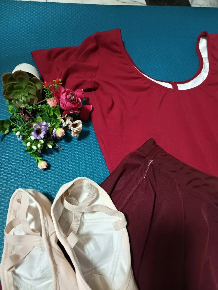 芭蕾舞裙和軟鞋