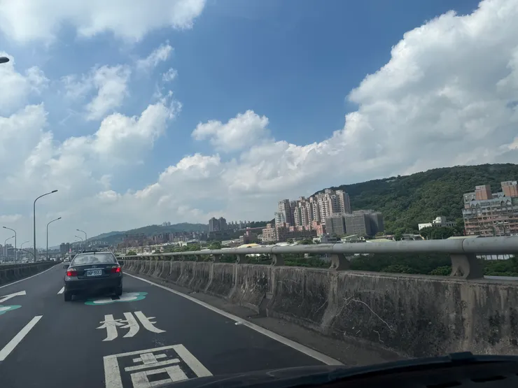 2025/09/15 去桃園上班的天空