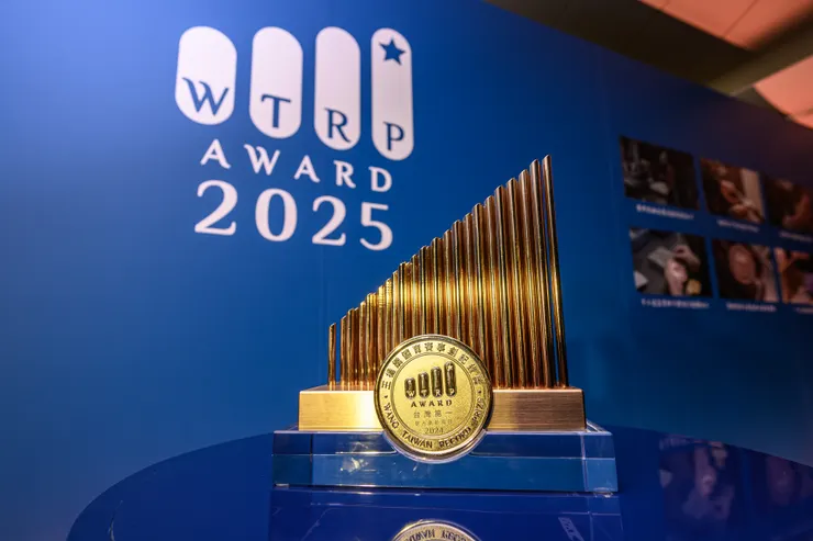 王楊嬌體育賽事創紀錄獎獎座照片