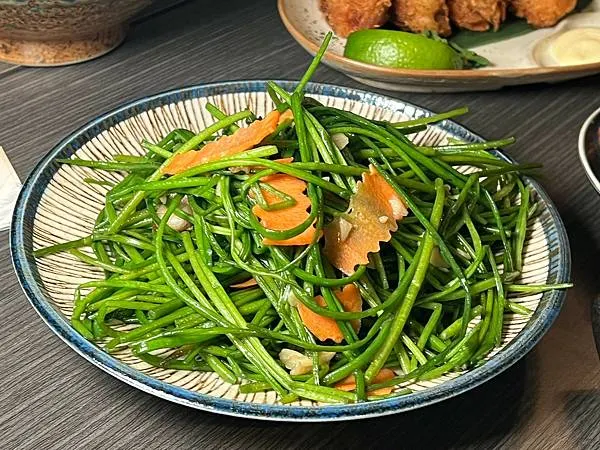 (板橋居酒屋)日鶴串燒居酒屋~2023新北耶誕城美食推薦!粒