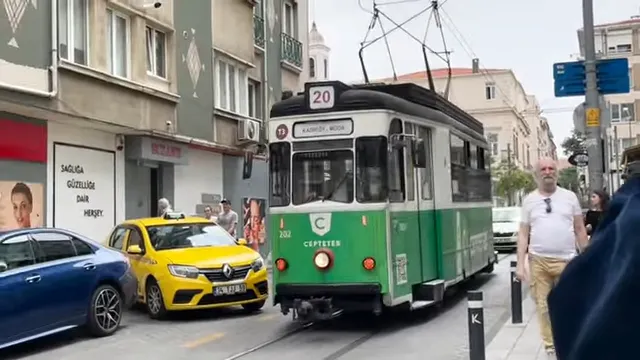 土耳其伊斯坦堡地上鐵軌交通