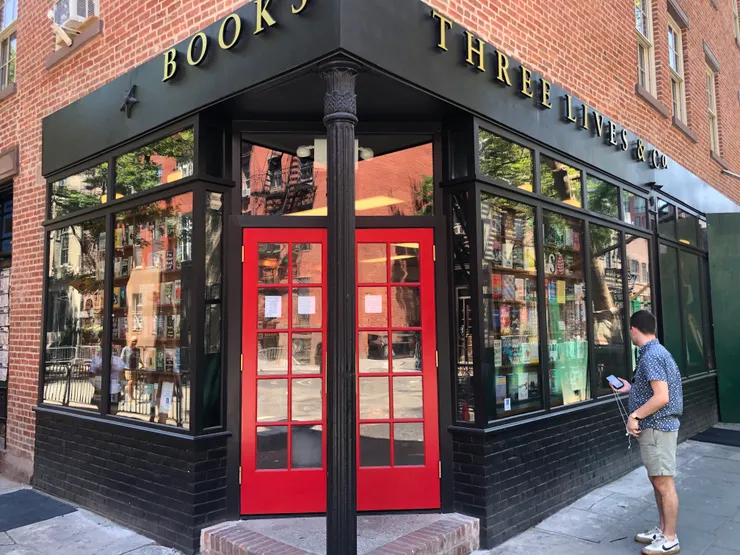 Three Lives & Co. 閱讀讓人像是活了三輩子？