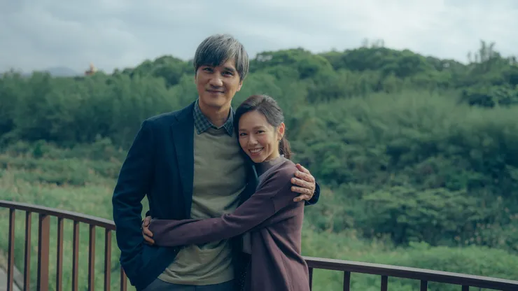 馬志翔(左)、夏于喬(右)在劇中飾演修成正果的師生戀。照片提供：Netflix