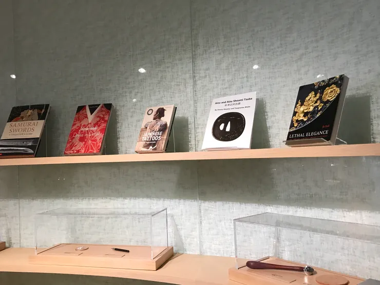 這些也是展覽品的一部份。書真的有人拿來看哦。