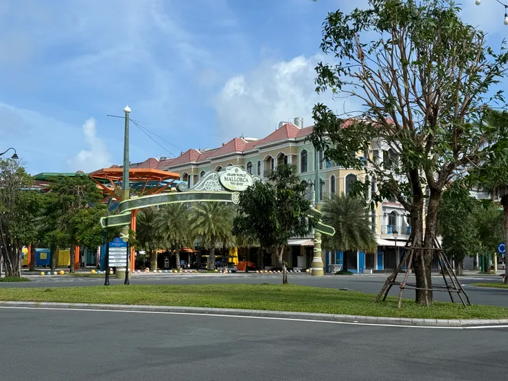 建置好的商圈，卻沒有店家