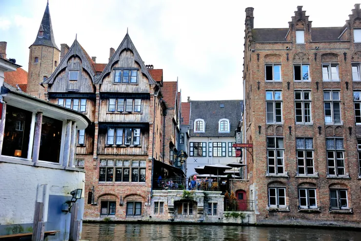 【仰望凍結的中世紀繁華見證滄桑 卻無處不美毋須在哪裡特別駐泊】