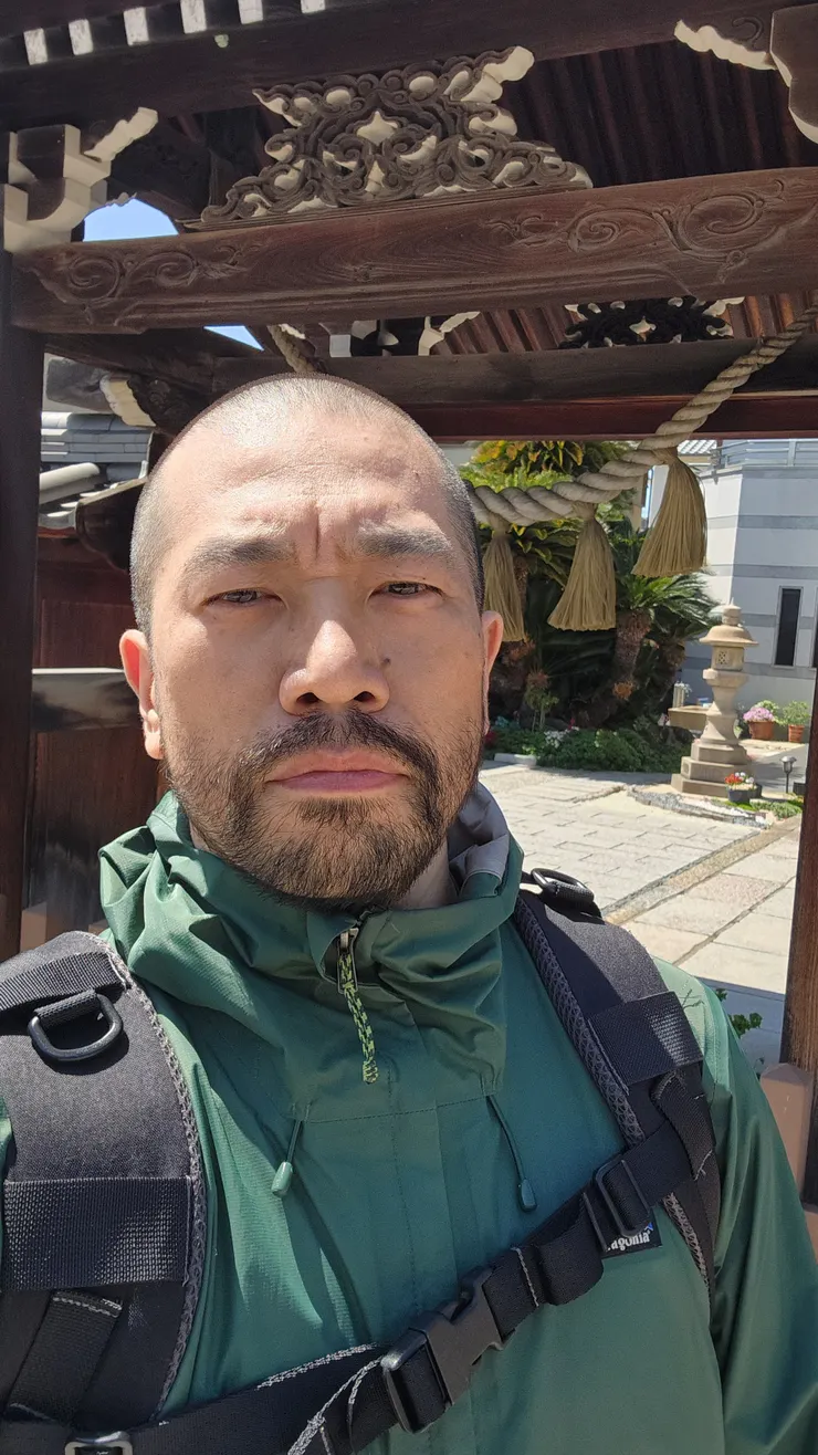雖然我的造型比較像和尚，但是這其實是神社來的。