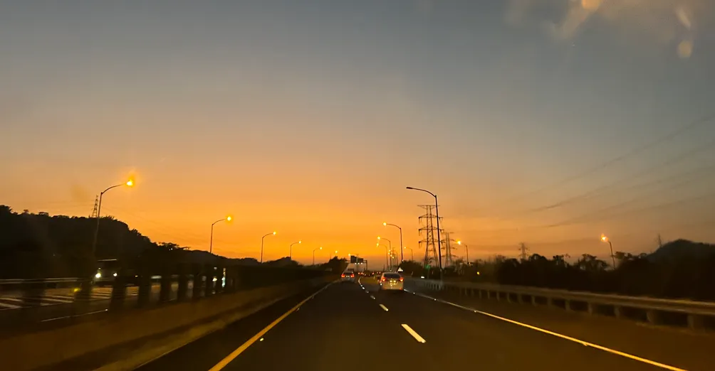 起步走心靈沙龍A step forward studio