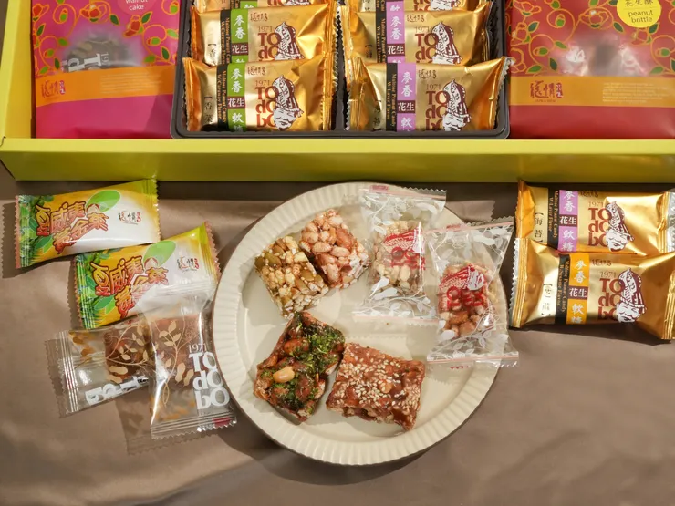 2025中秋禮盒，龍情花生糖