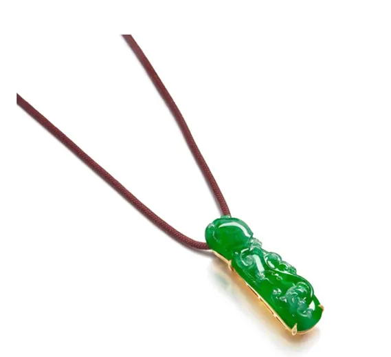 翡翠墜-Sotheby's國際拍賣品