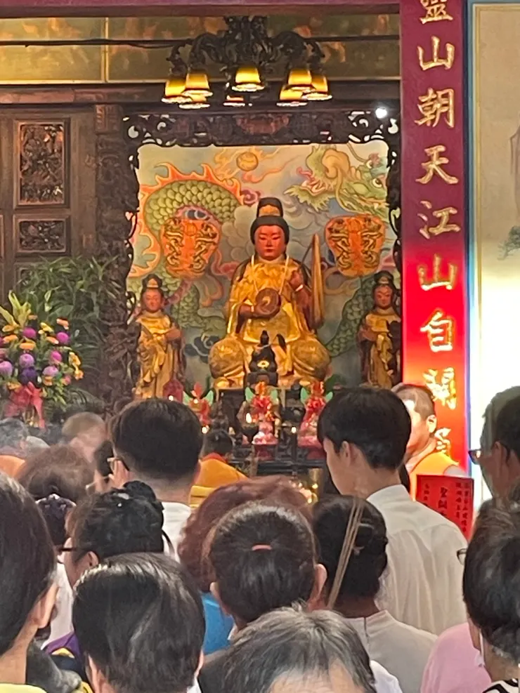 慈祥的地母至尊