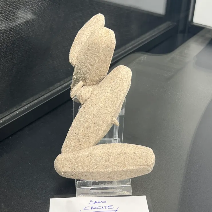 波隆那礦物展挖寶,美國沙方解石型態超有趣的,來自Lithos Minerals