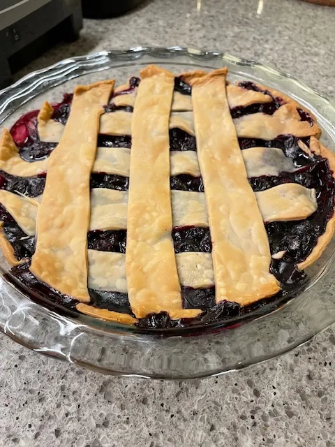 做餡餅是女兒的專長，我只是坐享其成！